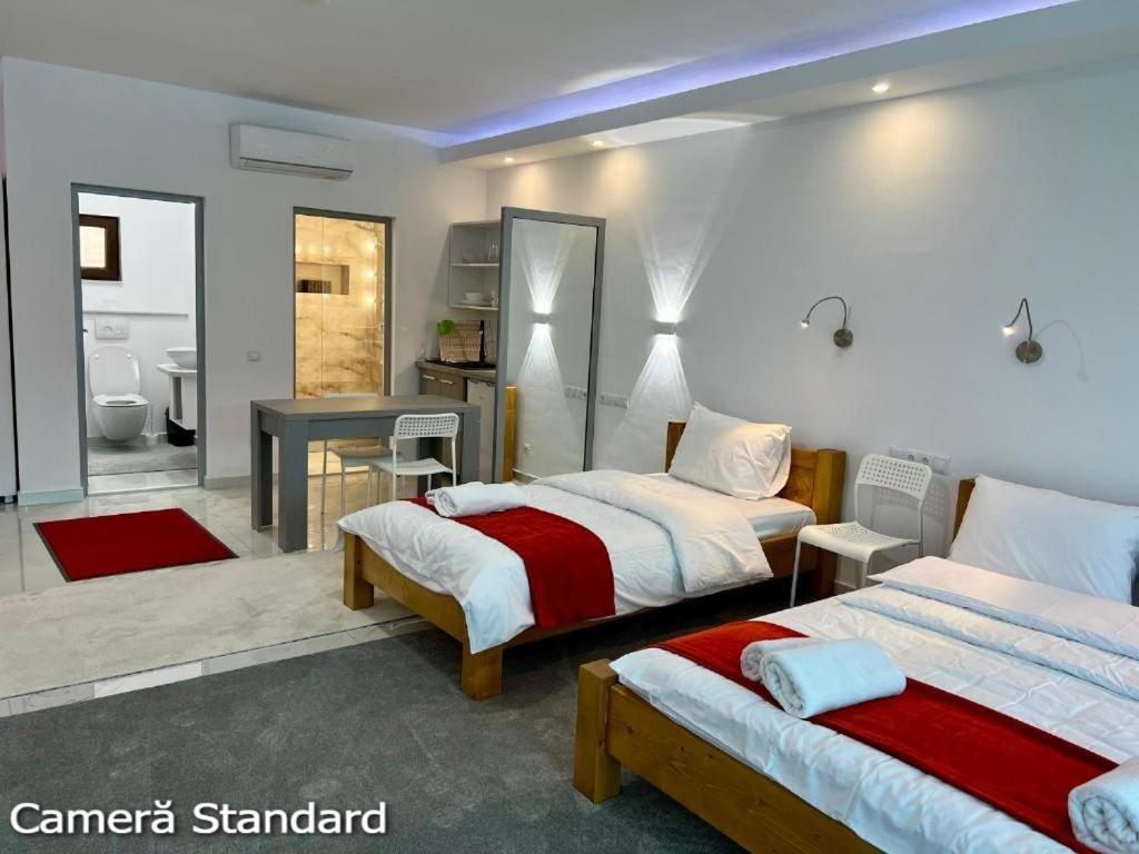 Casa Eden - Apartamente Langa Lac Colibiţa 외부 사진